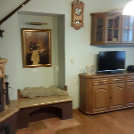 Apartmany Liska Mlade Buky Exterior photo